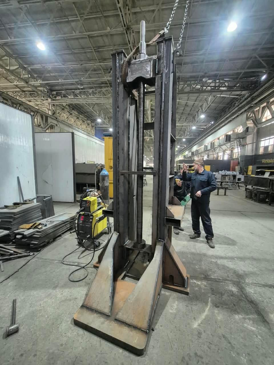Industrial Retrofitting: Upgrading Legacy Equipment vs Replacement